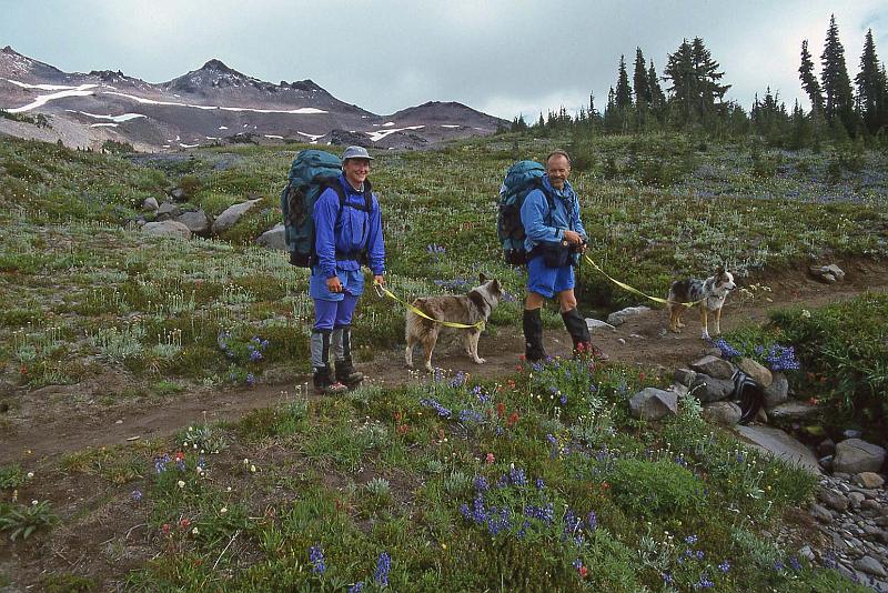 1996-09 Goat Rocks BkPk w Jeanne Steve 05.jpg